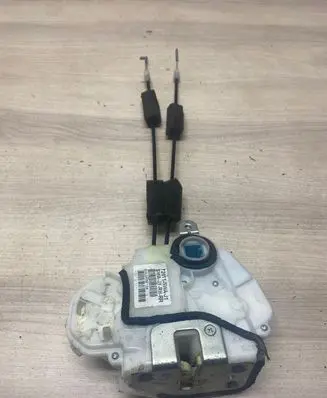 Honda CR-V Rear door lock 72611swaj1
