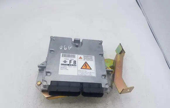 Nissan X-Trail T30 Engine control unit/module 23710EQ405 2758003802 5800380