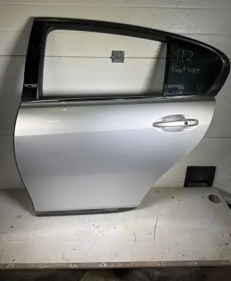 Lexus GS 300 350 430 450H Rear door