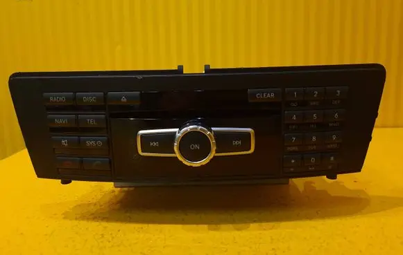 Mercedes-Benz GLE (W166 - C292) Radio/GPS head unit trim A1669006308