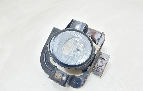 Nissan X-Trail T30 Front fog light 261508992A 89207925