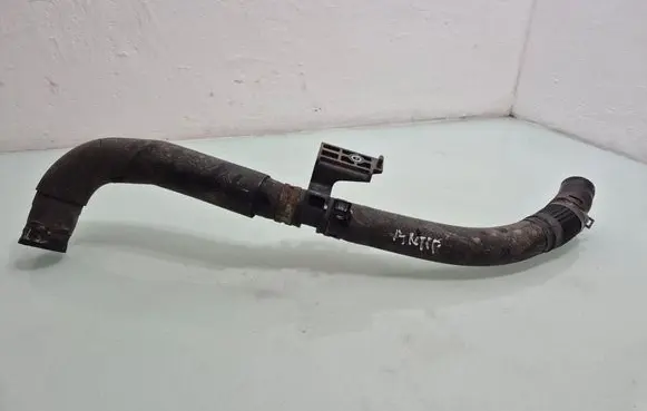 Mazda CX-7 Engine coolant pipe/hose 