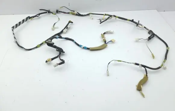 Toyota Prius (XW20) Tailgate/trunk wiring harness 8218447060A