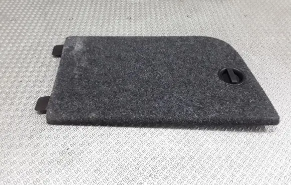 Volkswagen Tiguan Trunk/boot trim cover 