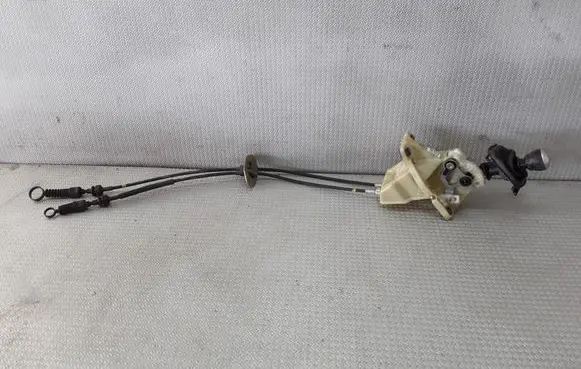 Hyundai Tucson LM Gear shifter/selector DWM2E0112