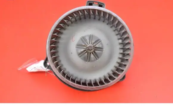 Toyota Avensis Verso Heater fan/blower MF0160700610