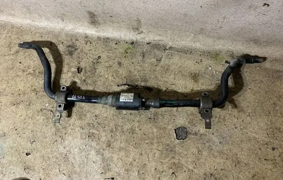 Mercedes-Benz GLE (W166 - C292) Front anti-roll bar/sway bar A1663202811