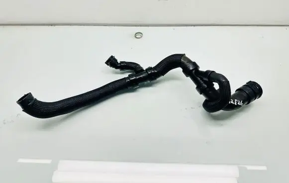 Volvo XC60 Engine coolant pipe/hose 31355201