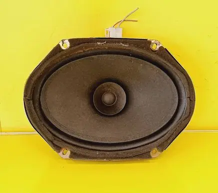 Mazda Premacy Front door speaker G07B66960A