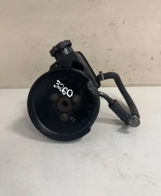 Mercedes-Benz Vito Viano W639 Power steering pump A0034667201 7692900530
