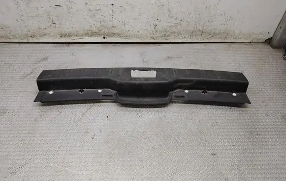Volvo V50 Trunk/boot sill cover protection 09486875