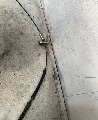 Hyundai Santa Fe Gear shift cable linkage