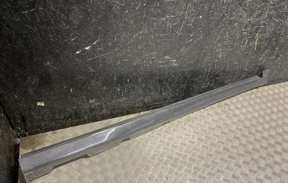 Hyundai Kona II Front sill (body part) 87752HF000