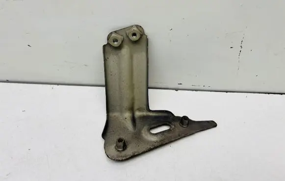 Volkswagen Golf VII Fender mounting bracket 5G0821136B