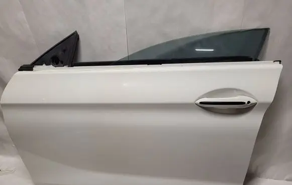 BMW 6 F06 Gran coupe Front door