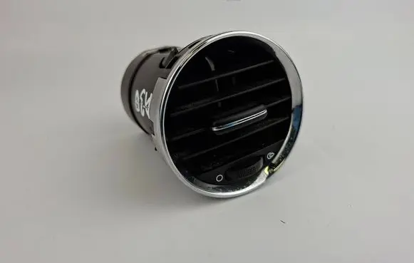 Peugeot 308 Dash center air vent grill 9658515377