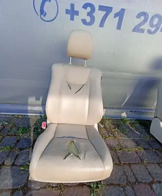 Lexus RX 450H Front driver seat 