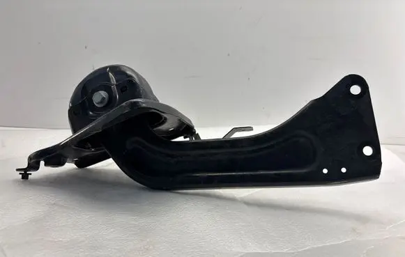 Volvo XC40 Rear upper control arm/wishbone 32221934