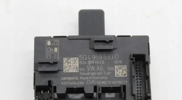 Volkswagen PASSAT B8 Door control unit/module 5Q4959593D