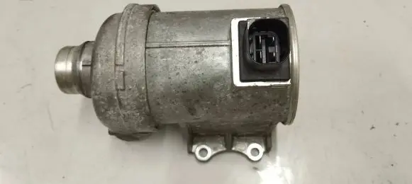 Volvo S60 Water pump 31368715