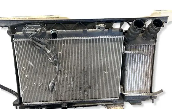 Citroen C4 I Picasso Radiator set 9650545480
