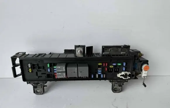 Tesla Model S Fuse box set 109440500D