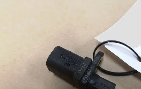 Ford Focus C-MAX ABS rear brake sensor 3M5T2B372BO 10071162203