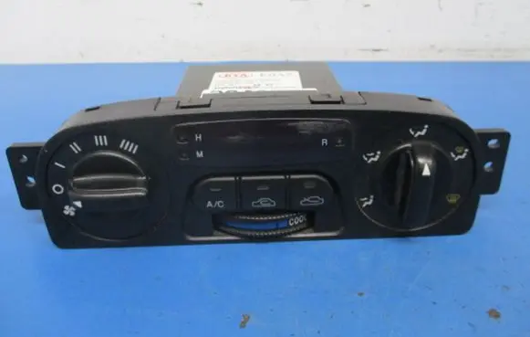 KIA Clarus Climate control unit