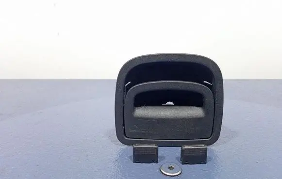 Other sill/pillar trim element