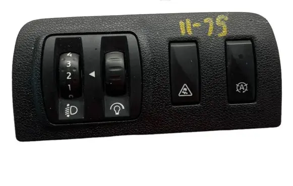 Renault Scenic III - Grand scenic III Headlight level height control switch 648450007R 648450001R 40343XE2
