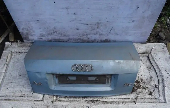 Audi A4 S4 B6 8E 8H Tailgate/trunk/boot lid 8E5827755