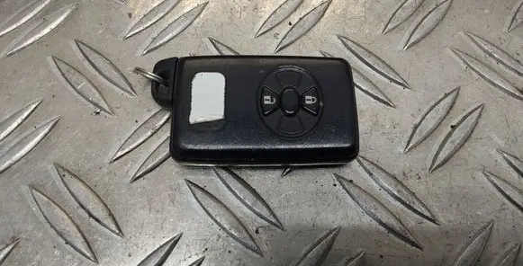 Toyota Auris 150 Ignition key/card 