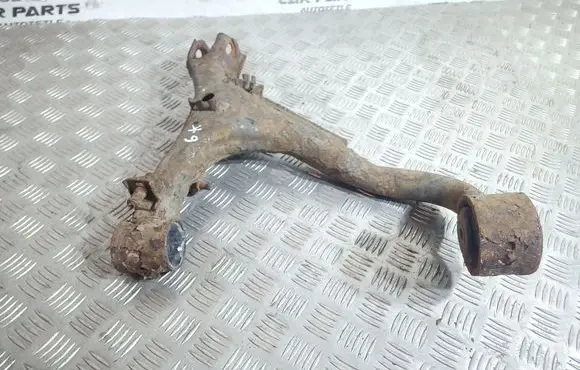 Land Rover Discovery 3 - LR3 Rear upper control arm/wishbone