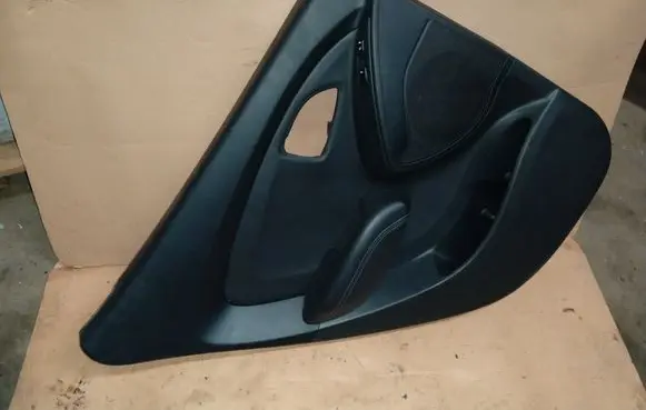 Hyundai ix35 Rear door card panel trim