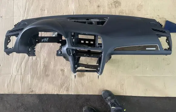 Audi Q5 SQ5 Dashboard 8R1857041 1489423 PNE14894239