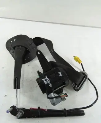 Opel Antara Front seatbelt