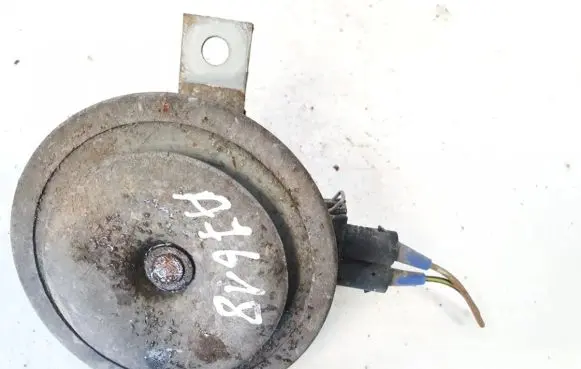 Volkswagen Golf IV Horn signal
