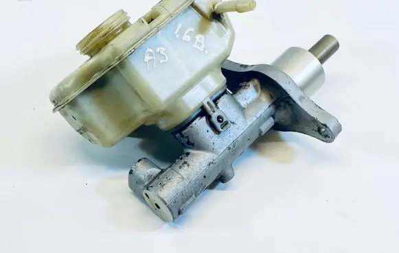 Audi A3 S3 A3 Sportback 8P Master brake cylinder 1K1614019B 1K1611301C