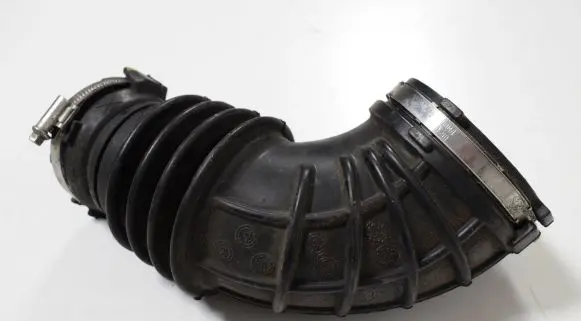Audi A5 8T 8F Air intake hose/pipe 06H129629E