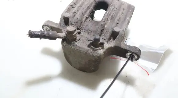 Hyundai Santa Fe Rear brake caliper