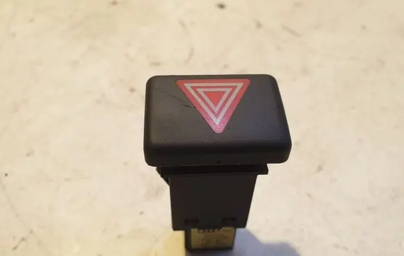 Audi A4 S4 B6 8E 8H Hazard light switch 8E0941509