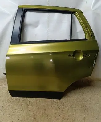 Suzuki SX4 S-Cross Rear door 