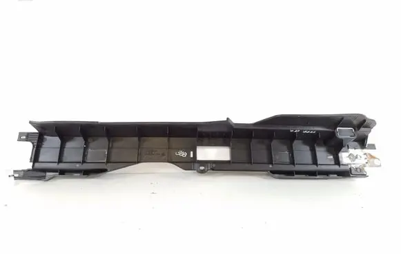 Mercedes-Benz ML W164 Other trunk/boot trim element A1646800231
