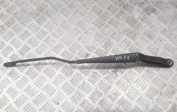 Peugeot 206 Front wiper blade arm