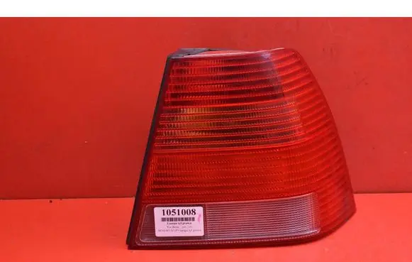 Volkswagen Bora Rear/tail lights 1J5945096AA