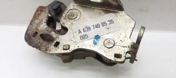 Mercedes-Benz Vito Viano W639 Loading door lock A6397400535