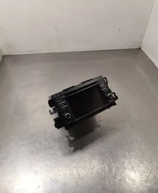 Mazda 6 Radio/CD/DVD/GPS head unit GKJ166DV0C 531KHZ1602 729046204E0115