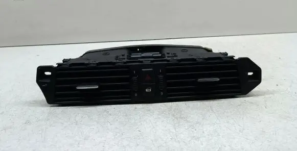 BMW 5 E60 E61 Dash center air vent grill 6910734 7009275