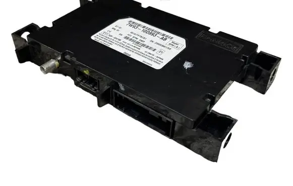 Jaguar XJ X350 Bluetooth control unit module 7W9310D893AB