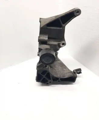 BMW 7 F01 F02 F03 F04 Generator/alternator bracket 7802639 GD01485 13992010